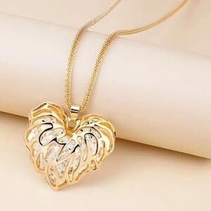 Gold Heart Filigree Pendant Necklace - Women Jewelry